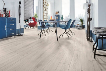 Parchet Laminat Trafic Intens 12 mm K231 Misty Plains OAK MO.RE!